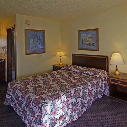 Red Roof Inn Redding Room photo
